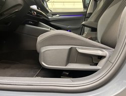 Golf VIII 2.0 TDI Active IQLight ACC AHK AUT HUD