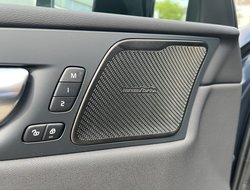 XC60 T6 Twin Engine PHEV Plus Dark Recharge ACC