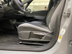 ID.3 Pure Performance W AUT Navi KlimaA. LED PDC