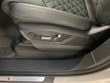 Q7 3.0 quattro TDI W S-Line business S-line AUT – Bild 10