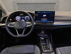 Golf VIII 1.5 eTSI W Style DCC IQLight ACC AUT