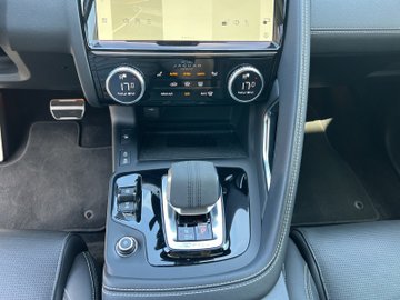E-PACE D200 R-Dynamic Werksgarantie bis 07/28 – Bild 14