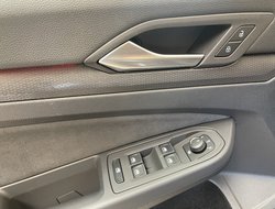 Golf VIII 2.0 TSI GTI ACC AUT Kam. Navi Sportp.