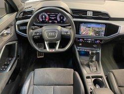 Q3 40 2.0 TFSI quattro advanced Pano AUT Kam. LM