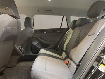 Passat Variant 1.5 eTSI W ACC AHK AUT Kam. LED – Bild 15