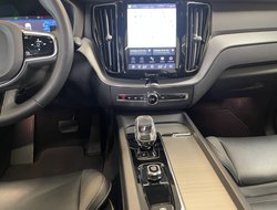 XC60 B4 Plus Bright ACC AUT Kam. Navi Virtual LM