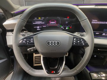 A6 e-tron Avant quattro W S-line ACC AHK AUT 360 – Bild 11