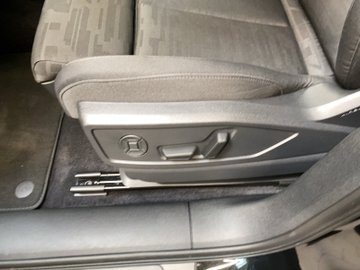 Q5 2.0 TDI quattro W ACC AHK AUT Kam. Navi LED – Bild 10