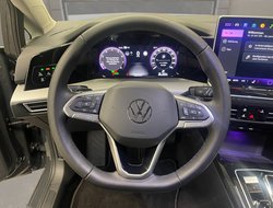 Golf VIII 1.5 eTSI W Style ACC AUT Kam. Navi HUD