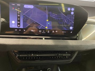 Q6 e-tron quattro W S-Line business Pano S-line – Bild 13