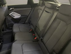 Q3 35 2.0 TDI S-Line S-line ACC AHK AUT Kam. LED