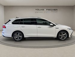 Golf VIII Variant 1.5 eTSI R-Line R-Line IQLight