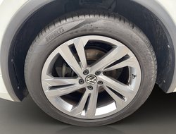 Tiguan 2.0 TDI BMT R-Line R-Line ACC AHK Kam. LM