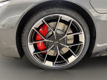 RS e-tron GT performance 620 kW ACC AUT Kam. 360 – Bild 7