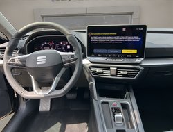 Leon Sportstourer 1.5 HYBRID Road Edition ACC AUT