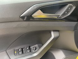 T-Cross 1.0 TSI 70 kW Life ACC AHK Kam. Navi LED