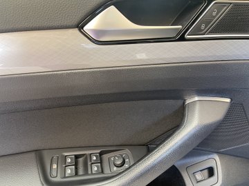 Passat Variant 1.5 TSI BMT Business ACC AHK AUT – Bild 9