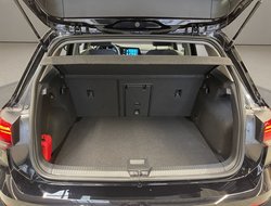 Golf VIII 1.5 eTSI Move ACC AHK AUT Kam. Navi LM