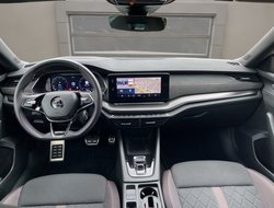 Octavia Combi 2.0 TSI RS DCC ACC AUT Navi HUD LM