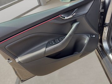 Kamiq DSG Monte Carlo Pano Navi ACC AHK Kamera – Bild 9