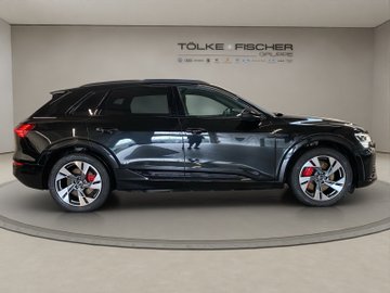 Q8 e-tron  50 quattro S-Line S-line ACC AUT Kam. – Bild 6