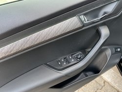 Karoq 2.0 TDI Style ACC AHK AUT Kam. Navi LED LM