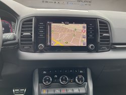 Karoq 1.5 TSI DSG Sportline Pano ACC DCC Navi LED