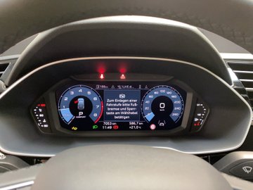 Q3 Sportback 35 1.5 TFSI ACC AHK AUT Kam. Navi – Bild 12