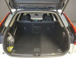 XC60 T6 Twin Engine (E6e) Plus Dark Recharge ACC