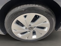 Golf VIII Variant 1.5 eTSI Style ACC AUT Navi LM