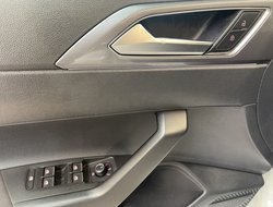 Polo VI 1.0 TSI Highline KlimaA. LM PDC SHZ