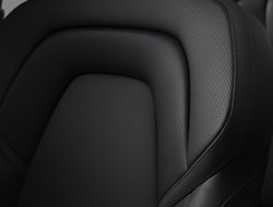 XC90 T8 PHEV Plus BlackEdition Lagom AHK GEWERBE!