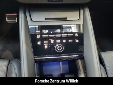 Macan 4S BOSE LED-Matrix Panorama Luftfederung – Bild 36