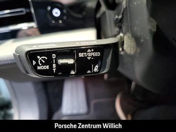 Taycan Surround-View LED-Matrix Panoramadach – Bild 14