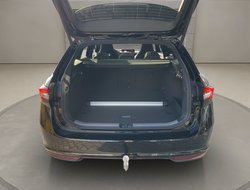 Superb Combi Sportline Navi DCC PANO AHK eHeck