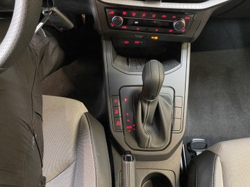 Arona 1.5 TSI FR ACC AUT Kam. Navi Sportp. LED – Bild 14