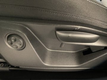 Q2 35 1.5 TFSI advanced ACC AHK AUT Kam. Navi LM – Bild 10