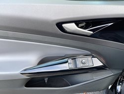 ID.4 (77kWh) Pro mit Infotainment-Paket ACC AUT