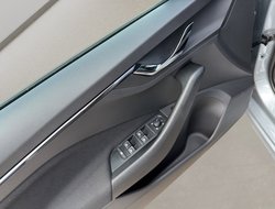 Kamiq 1.0 TSI Tour AHK AUT Kam. Virtual KeyLess