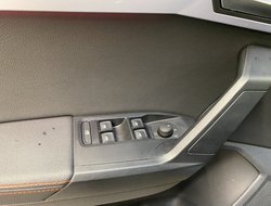 Arona 1.5 TSI FR ACC AHK AUT Kam. Navi Sportp.