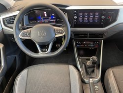 Polo GOAL 1.0 l  5-Gang IQLight Navi Virtual LED