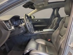 V60 Kombi T8 Twin Engine PHEV Ultimate Dark