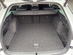 Octavia Combi DSG ACC AHK AUTO Navi Matrix