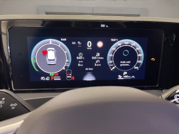 Tiguan R-Line  eHybrid  DSG AHK IQ.DRIVE – Bild 13