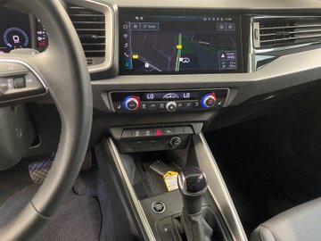 A1 Sportback 30 1.0 TFSI S-Line S-line ACC AUT – Bild 14
