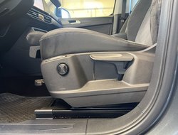 Caddy 1.5 TSI Style Maxi Pano ACC AUT Kam. Navi