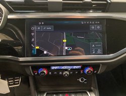 Q3 35 1.5 TFSI S-Line S-line ACC AHK AUT Navi LM