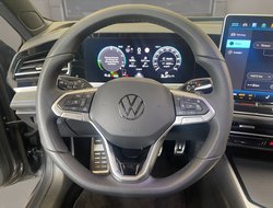 Passat Variant 1.5 TSI e W R-Line Pano R-Line LM