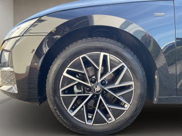 Octavia Combi 2.0 TDI  W Tour ACC AUT Navi Pano – Bild 16