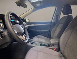 Golf VIII Variant 1.5 eTSI  85 kW Life ACC AHK